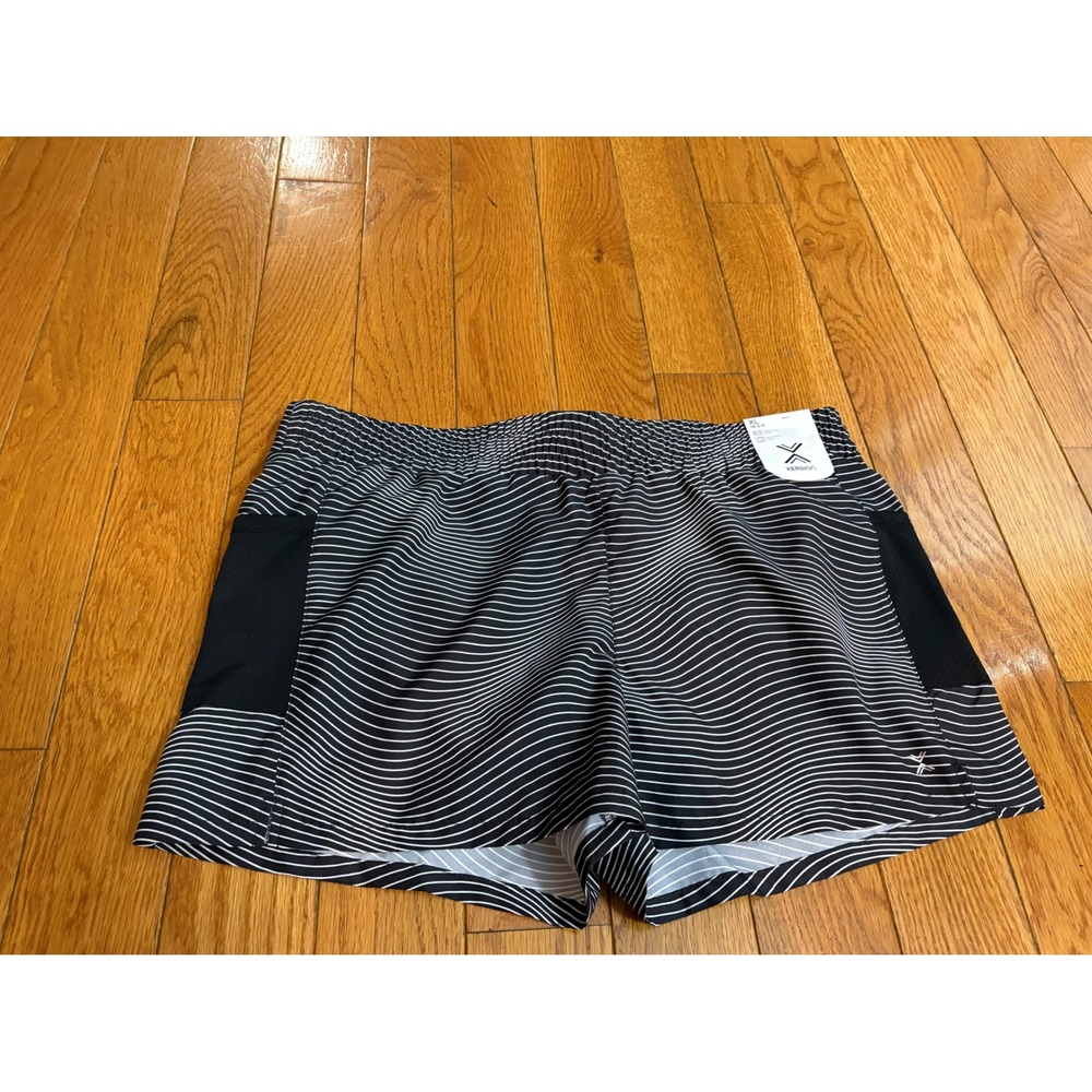 Xersion Kids XL 18.5P Quick-Dri Wavy Stripe Running Shorts Black White Lined